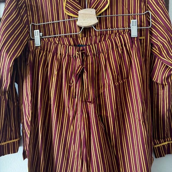 Pottery Barn PB Teen X Harry Potter Gryffindor Pajama Set Unisex Size S - Picture 8 of 9